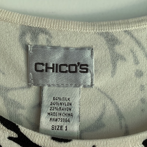 Chico’s silk and rayon top. Size 1. New with tag. - Picture 3 of 6